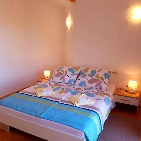 Dubravka 1 Apartment